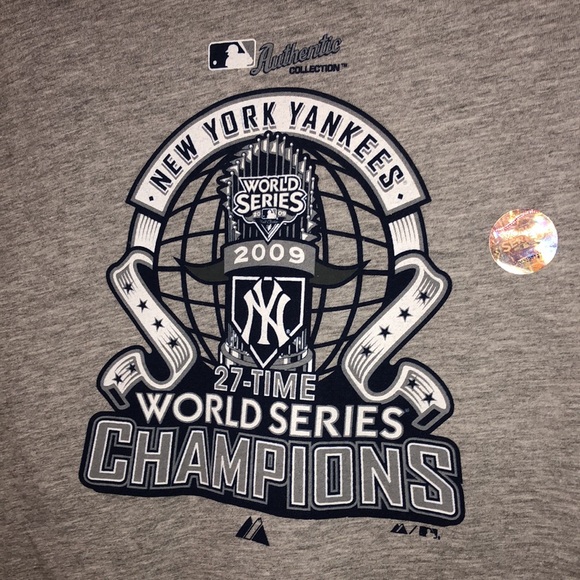 New York Yankees Ladies World Series 2009 T-Shirt - Picture 2 of 5